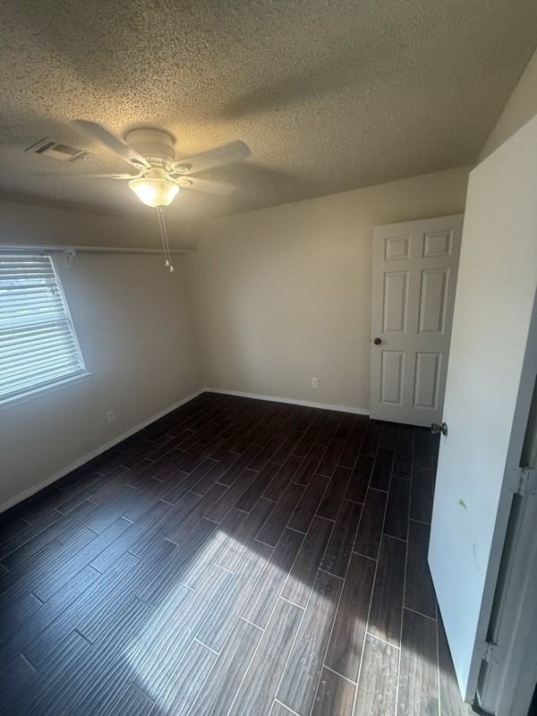 1810 Timberline Rd - Photo 3 of 9