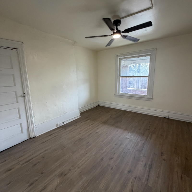 7307 Idlewild St #1 - Photo 7 of 9
