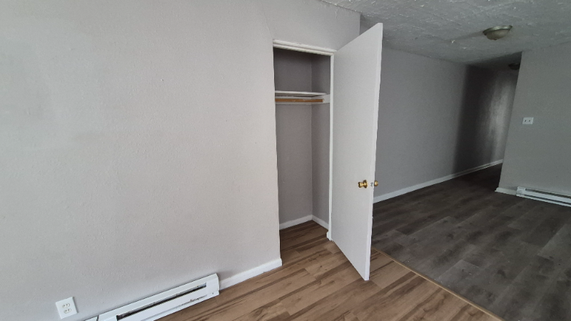 152 Santa Clara Ave #2 - Photo 4 of 14