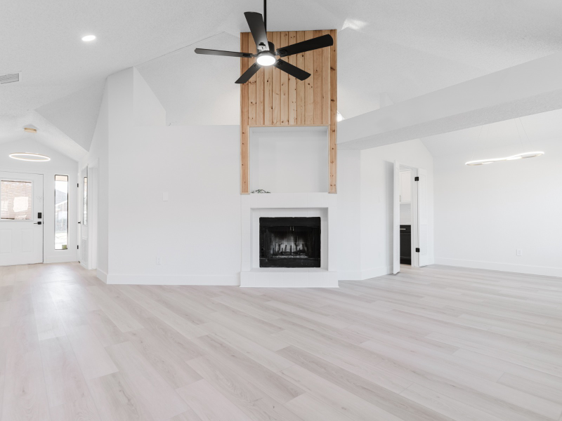 2409 Brookside Dr - Photo 7 of 14