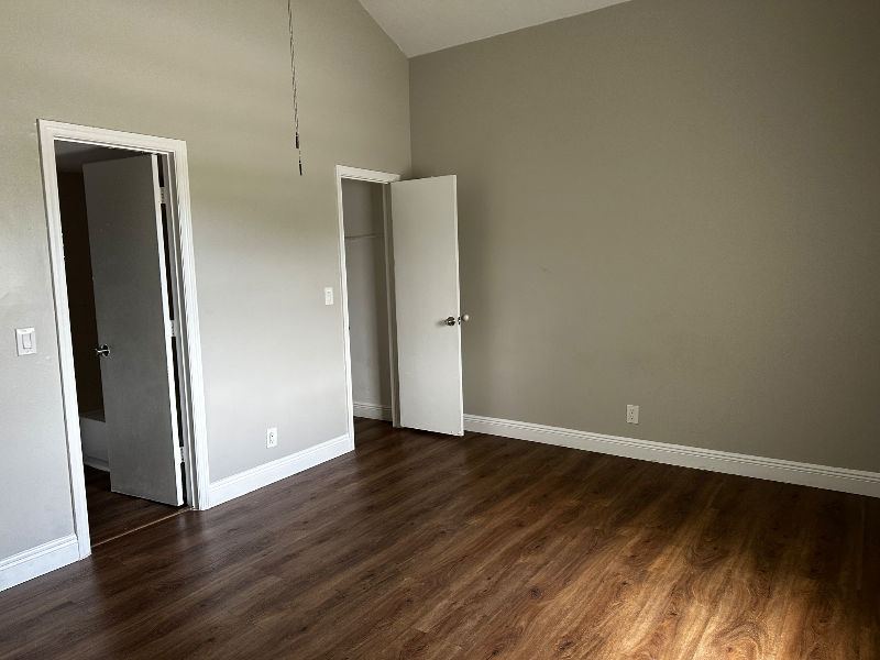 10515 Nw 37th St - Photo 4 of 9