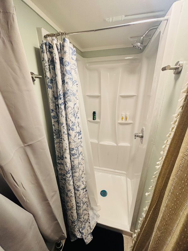 1111 Haihai St - Photo 6 of 7