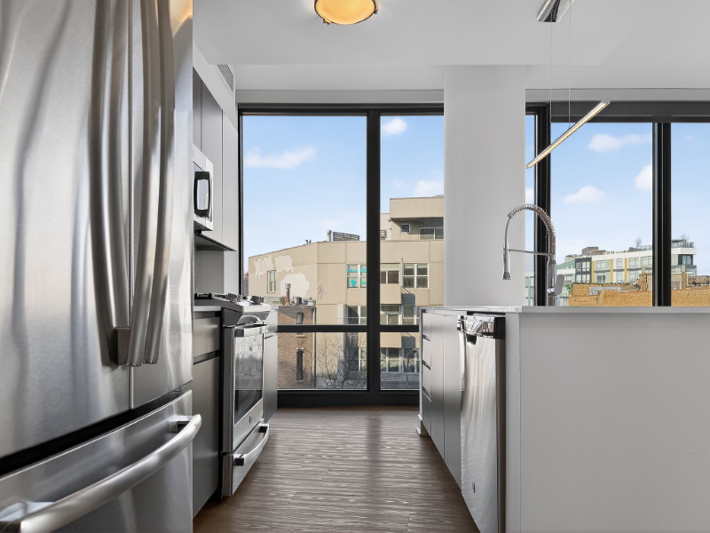 736 N Aberdeen St #602 - Photo 2 of 20