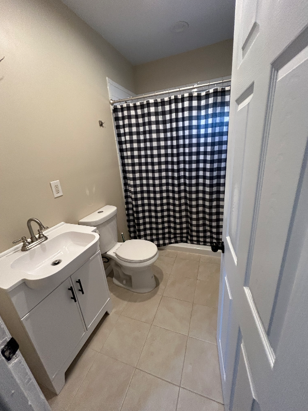 259 Clarendon Ave - Photo 4 of 6