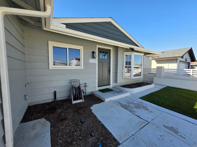 1196 Danober Dr #A - Photo 3 of 18