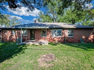 2045 N Payne Ave - Photo 5 of 15