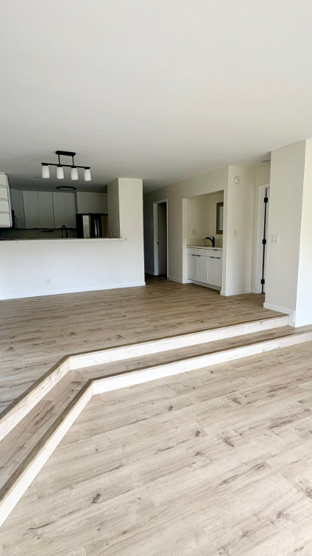 7007 Hawaii Kai Dr - Photo 2 of 7