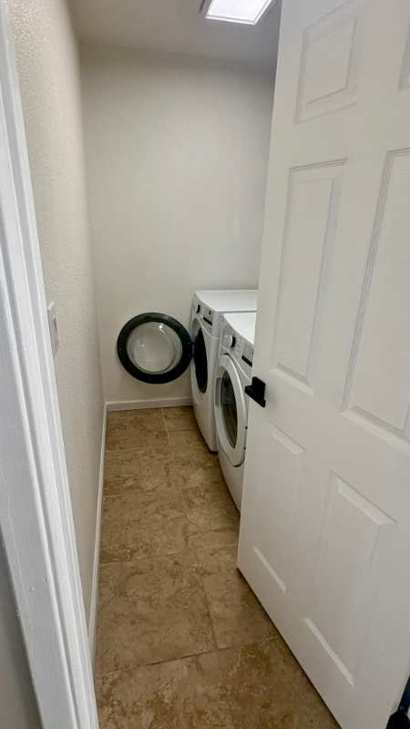 7007 Hawaii Kai Dr - Photo 5 of 7