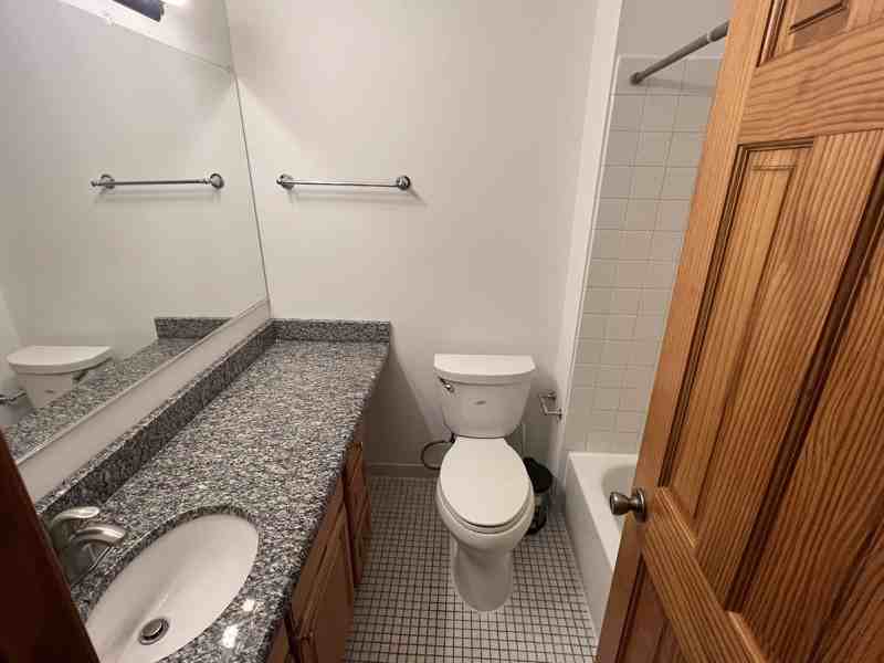 10202 Murty Ln - Photo 6 of 13