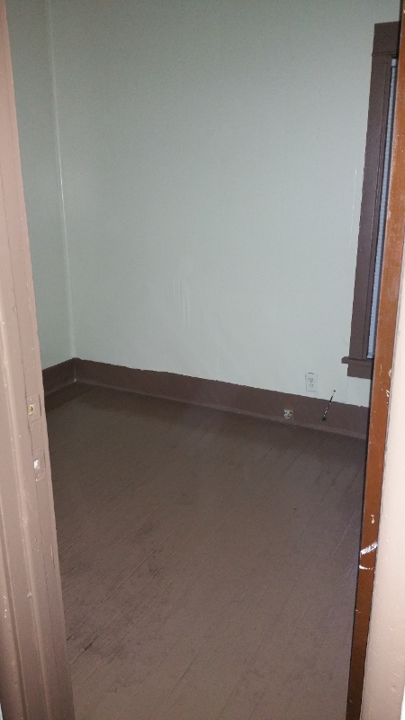 775 E Vineyard Ave - Photo 4 of 13