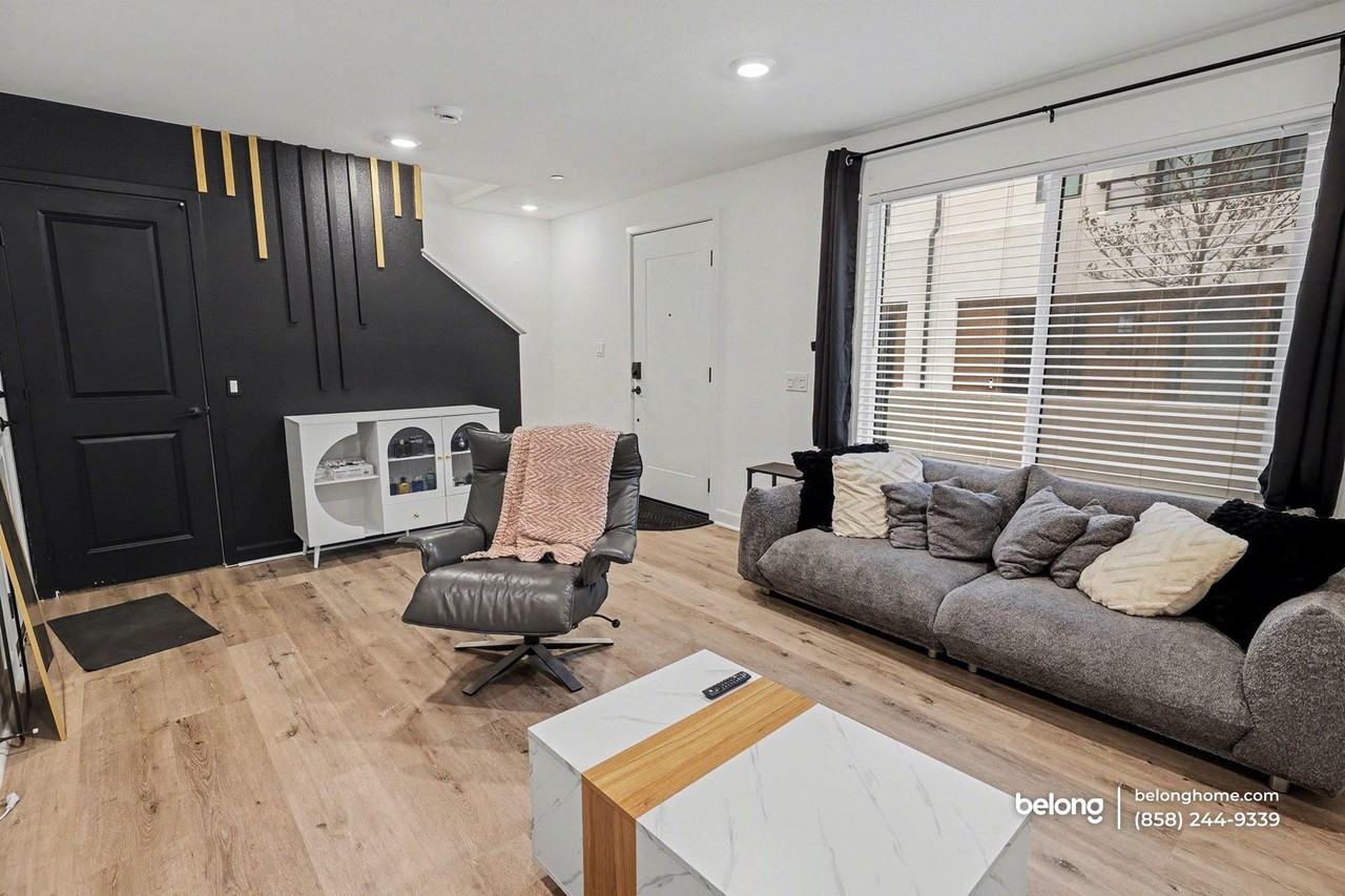 2313 Acara Cir - Photo 5 of 25