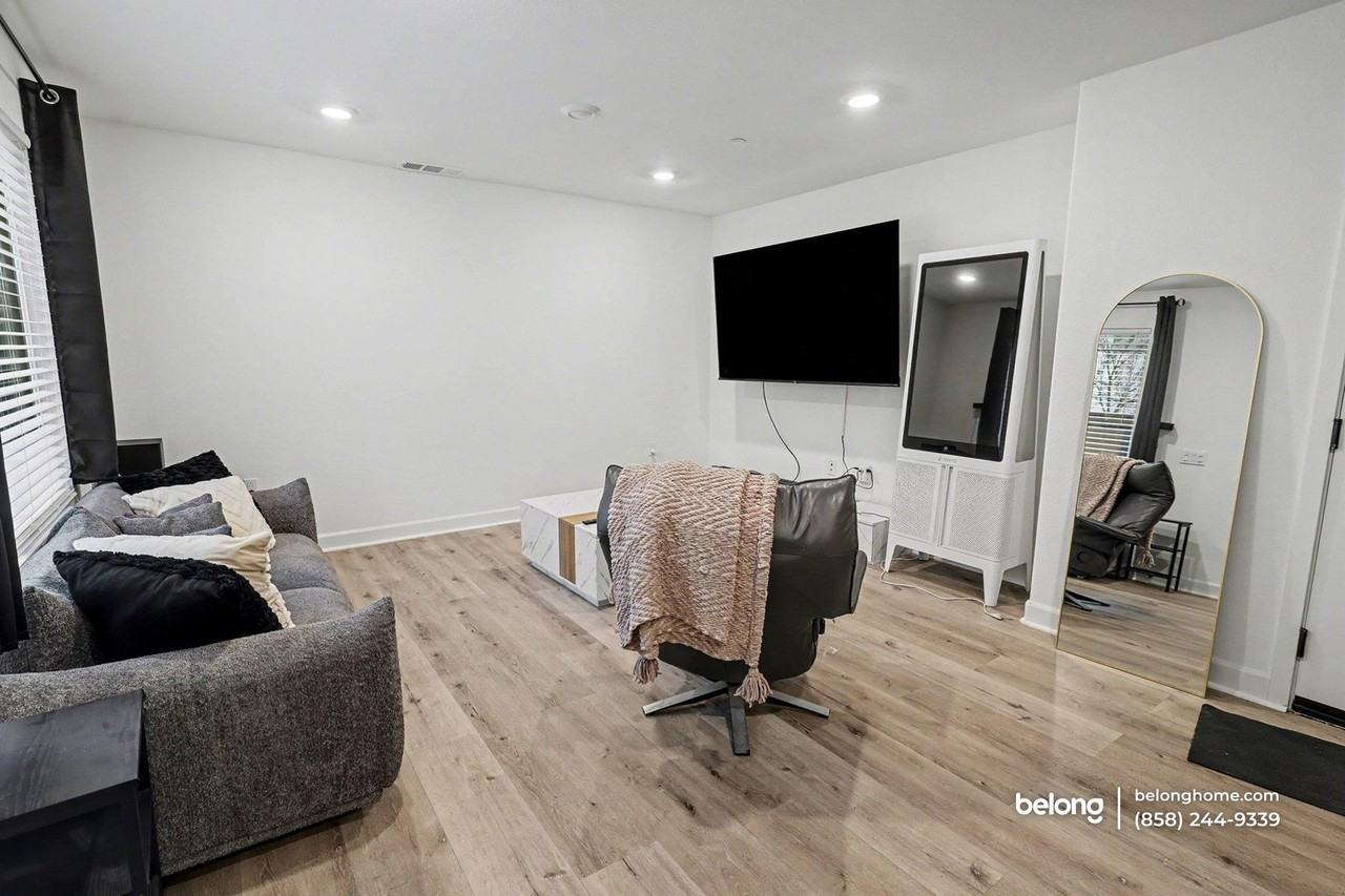 2313 Acara Cir - Photo 6 of 25