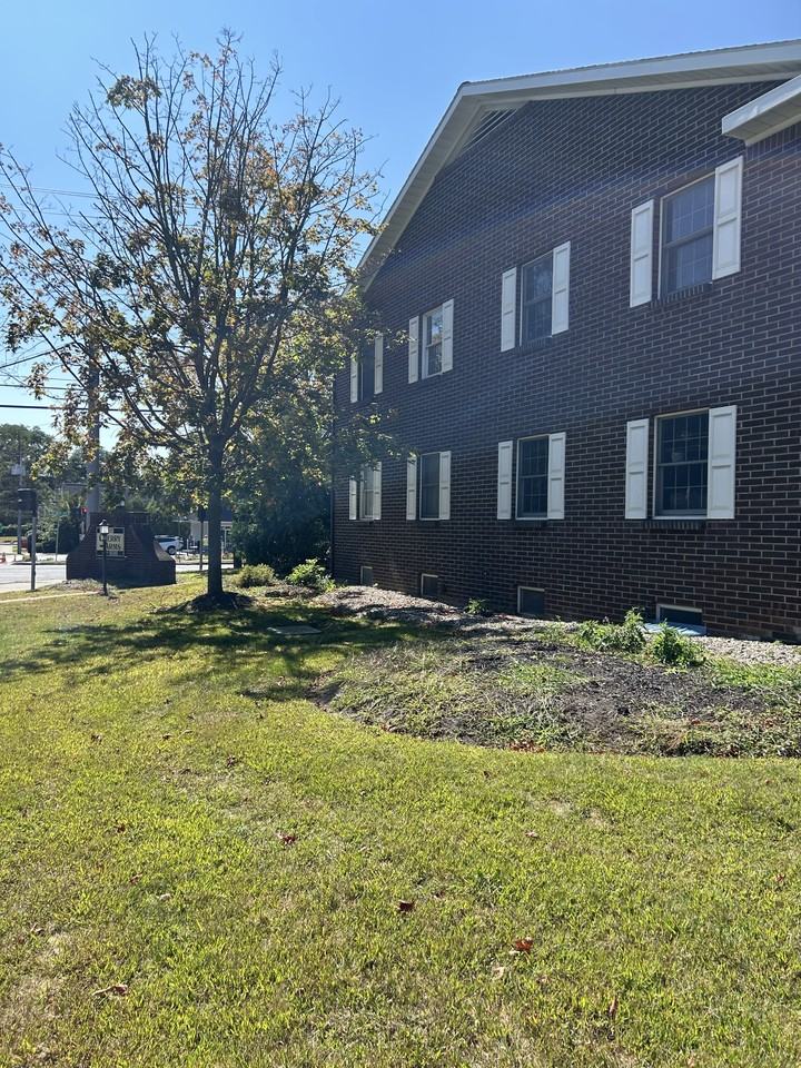 633 Delaware Ave #10 - Photo 2 of 3