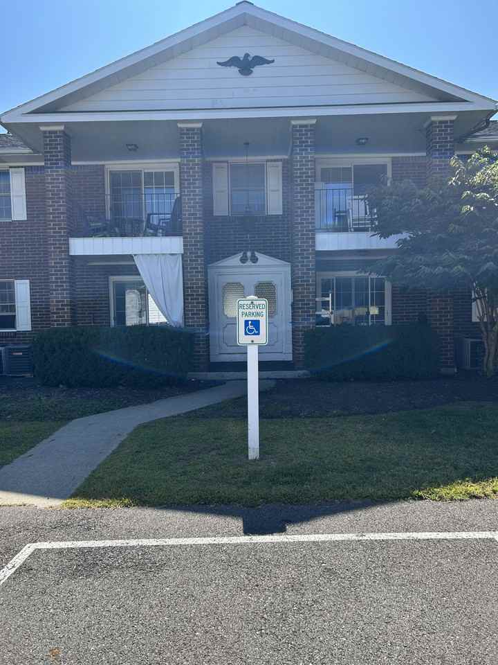 633 Delaware Ave #10 - Photo 3 of 3