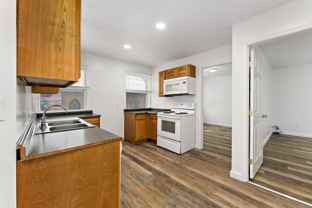 129 N Jefferson Ave - Photo 1 of 1