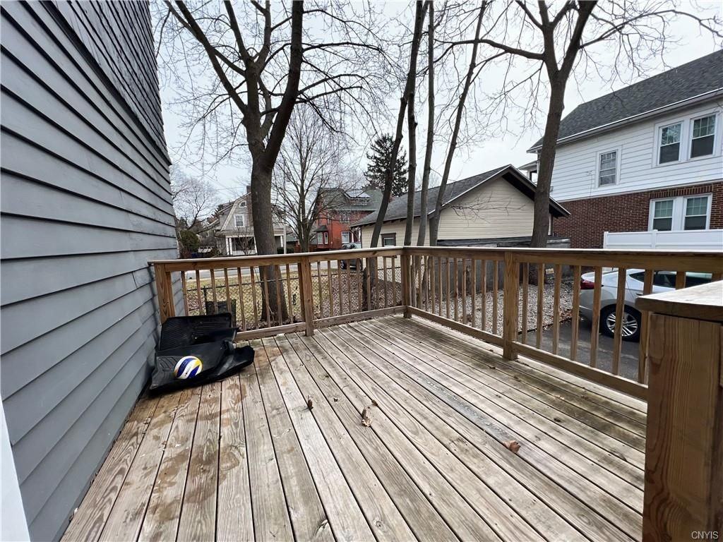 2018 James St - Photo 5 of 32