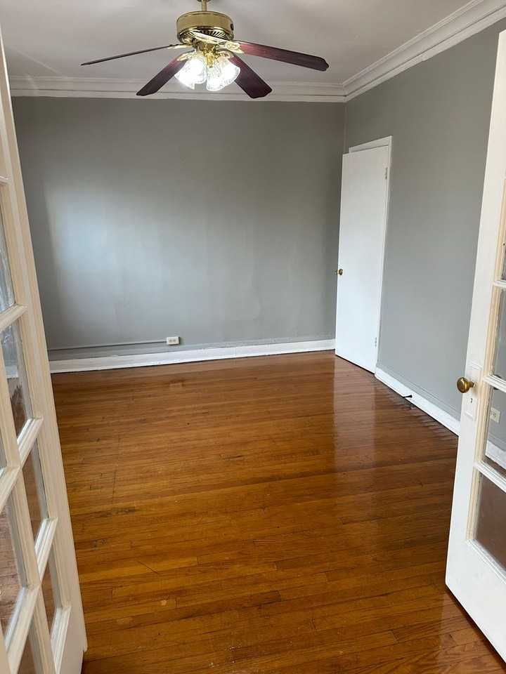 8019-25 S Champlain Ave Chicago IL - Photo 2 of 9