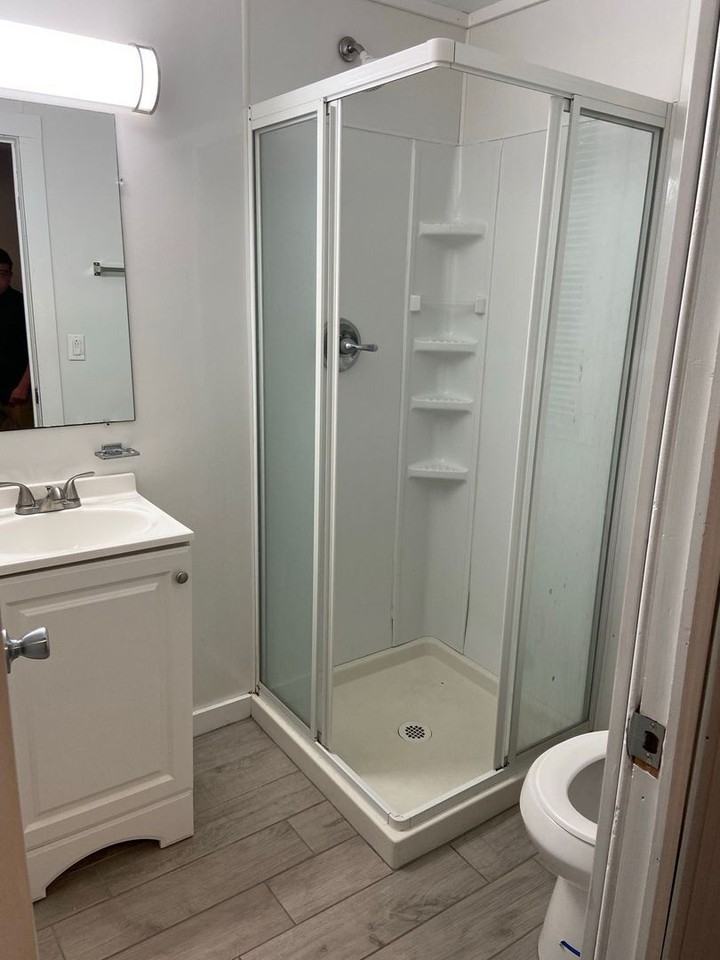 Oakwood - Photo 5 of 14