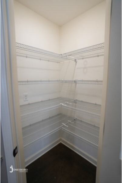 346 Wolf Grove Ln - Photo 3 of 16