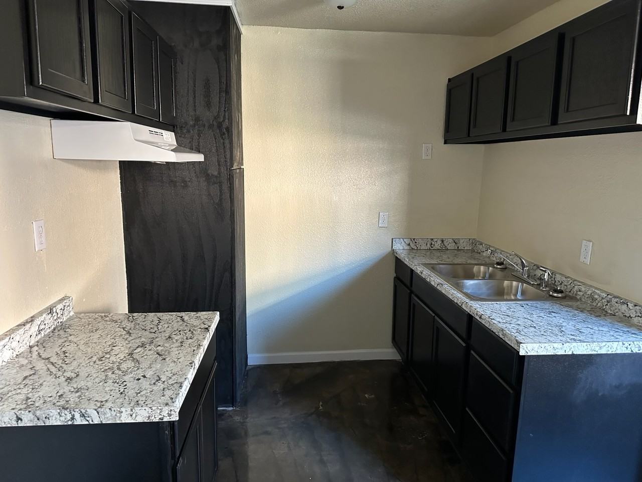 600 Montgomery Dr - Photo 5 of 14