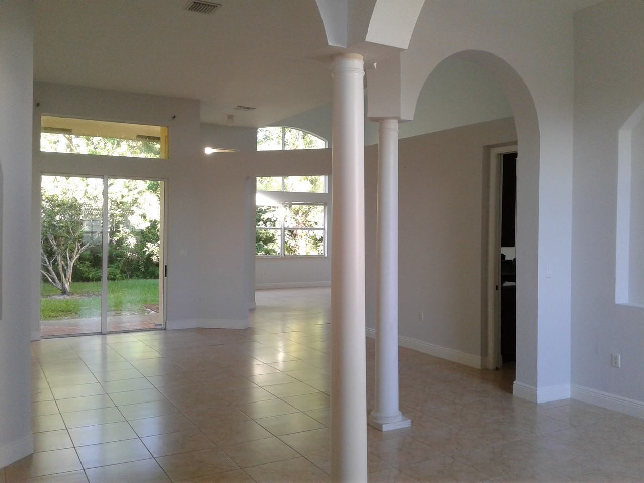 5011 Pinecreek Pl #NA - Photo 6 of 20