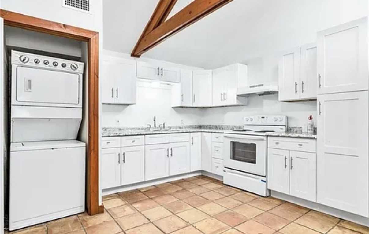 2900 Cole Ave #NA - Photo 6 of 6