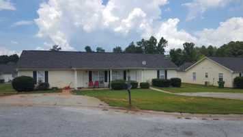 featured image of 654 Baron Dr #B