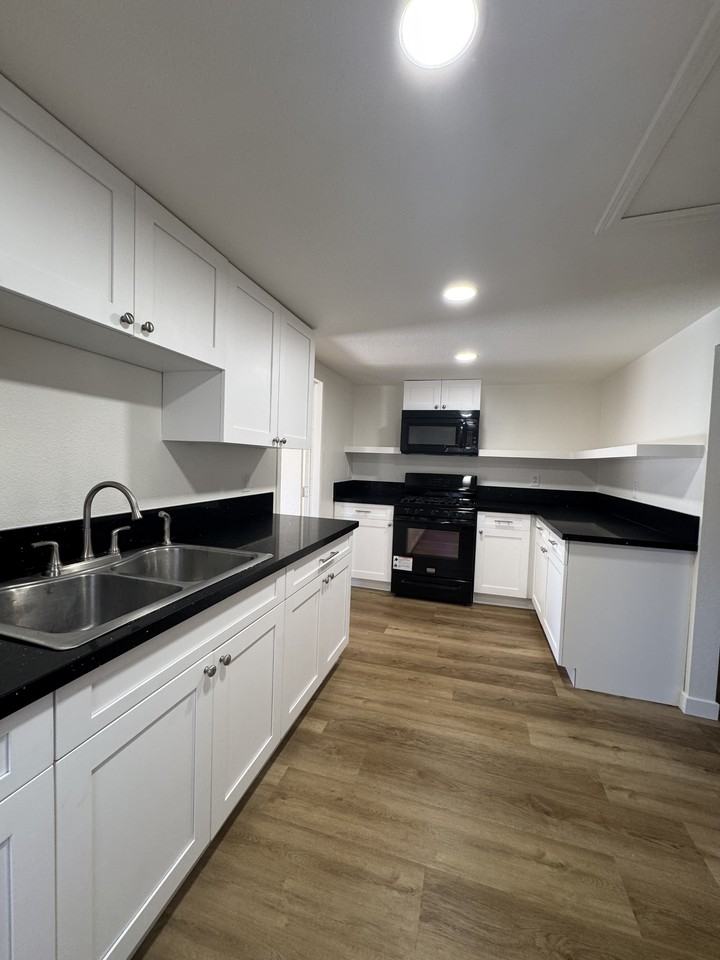 40253 Johnston Ave #NA - Photo 5 of 19