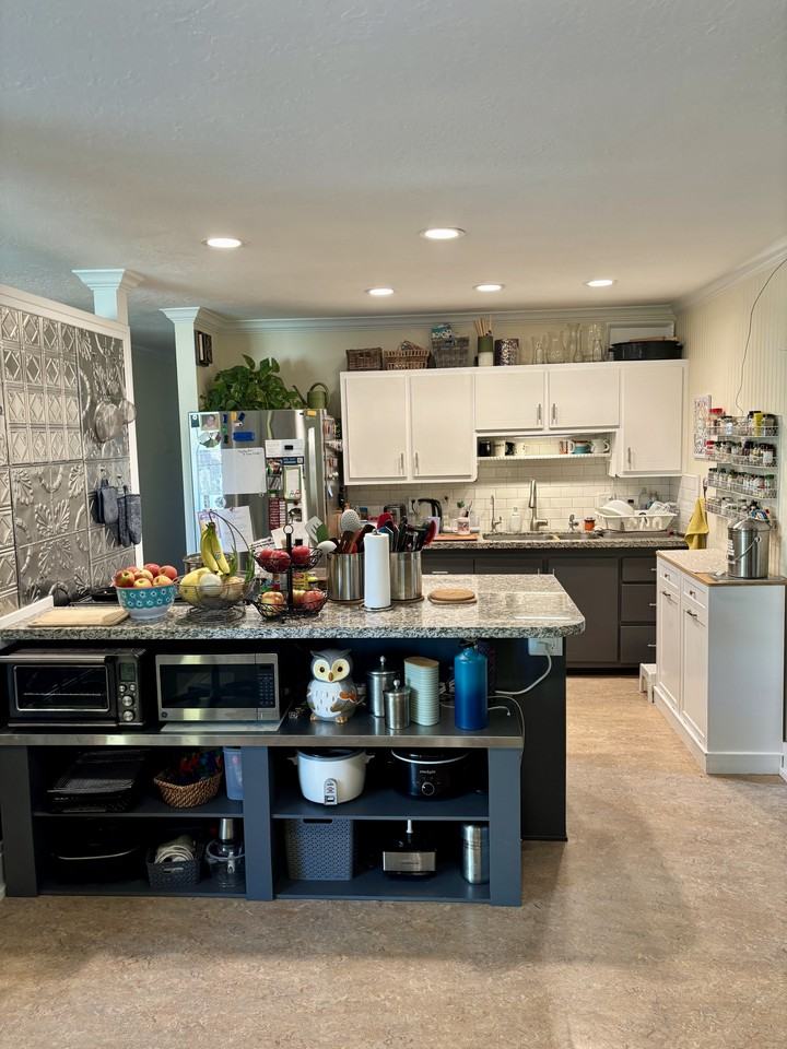 1146 N Taffeta Dr #NA - Photo 5 of 17