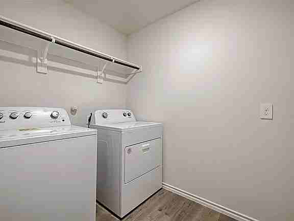 6118 Boardwalk Ln #NA - Photo 3 of 18