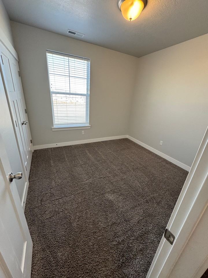 4216W W Mckellen Dr #201 - Photo 6 of 14