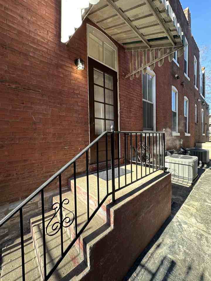 1907 Utah St #1 - Photo 2 of 19