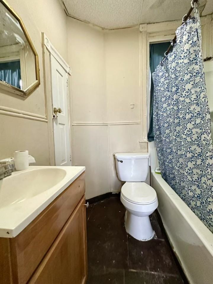 713 Broadway #2 - Photo 5 of 5