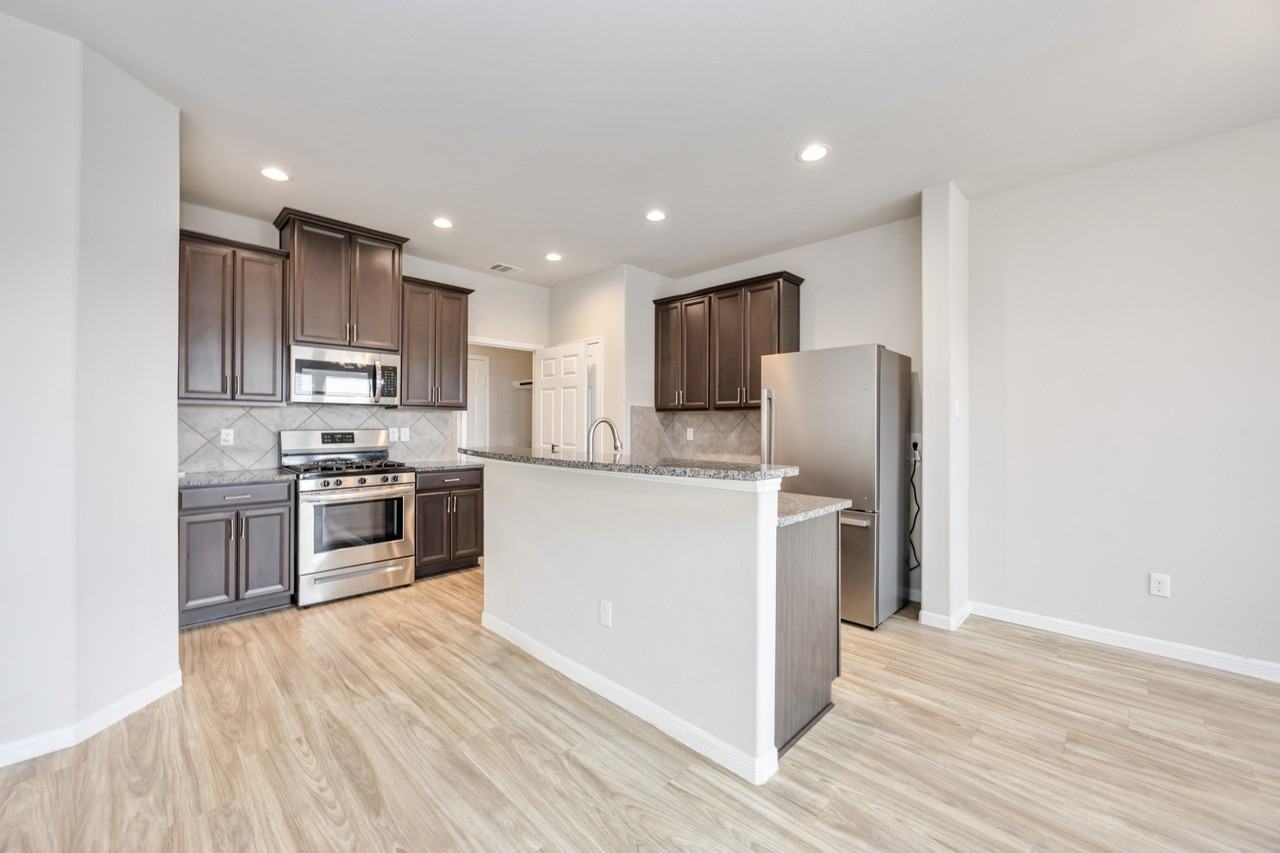 6526 Macroom Meadows Ln #NA - Photo 5 of 27