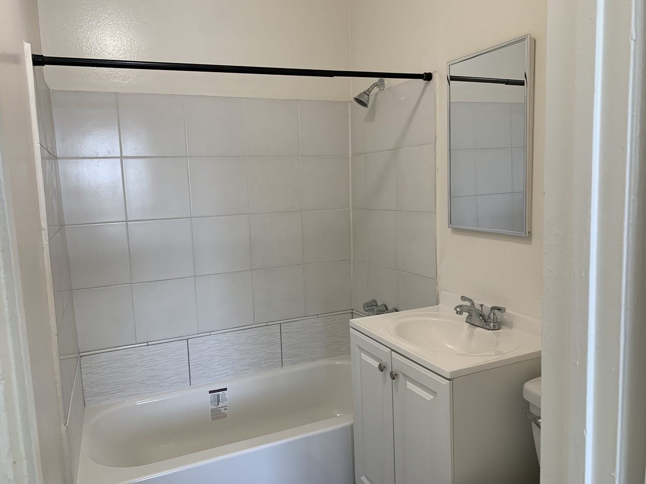 11856 Inglewood Ave #B - Photo 7 of 8