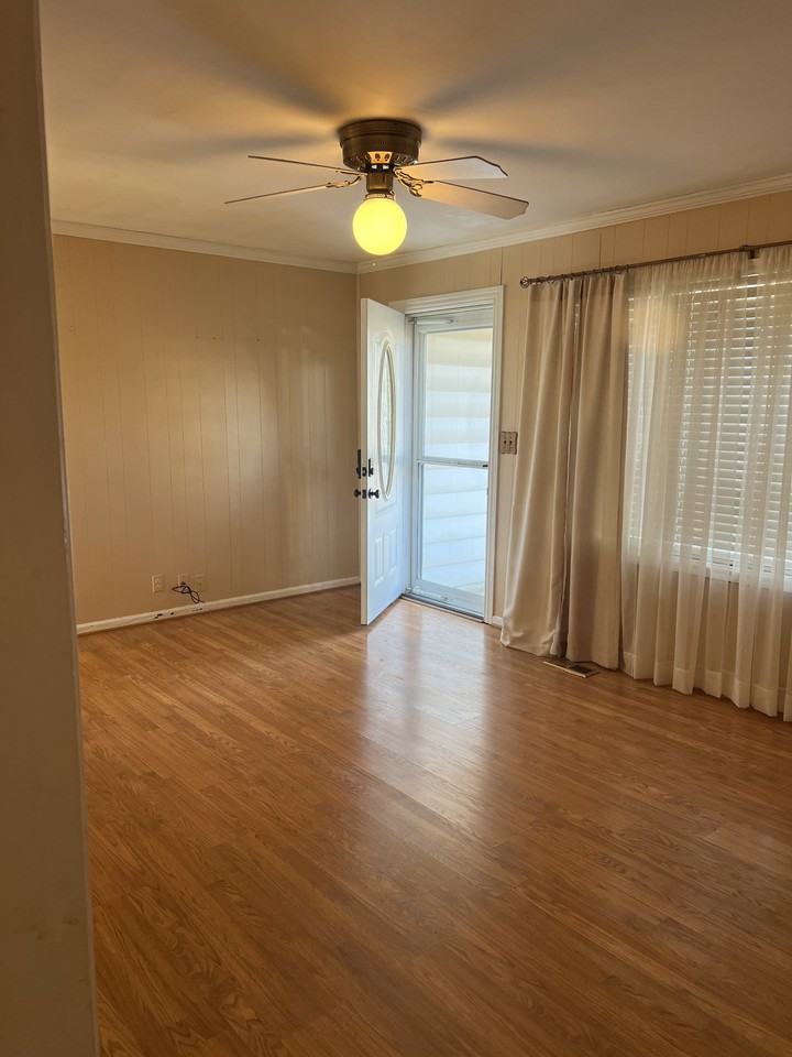 108 Circle Dr #NA - Photo 7 of 9