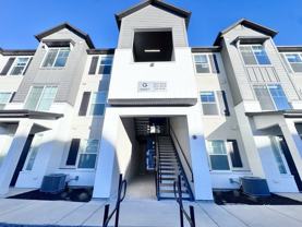 4655 S Alder Dr #1 - Photo 1 of 1