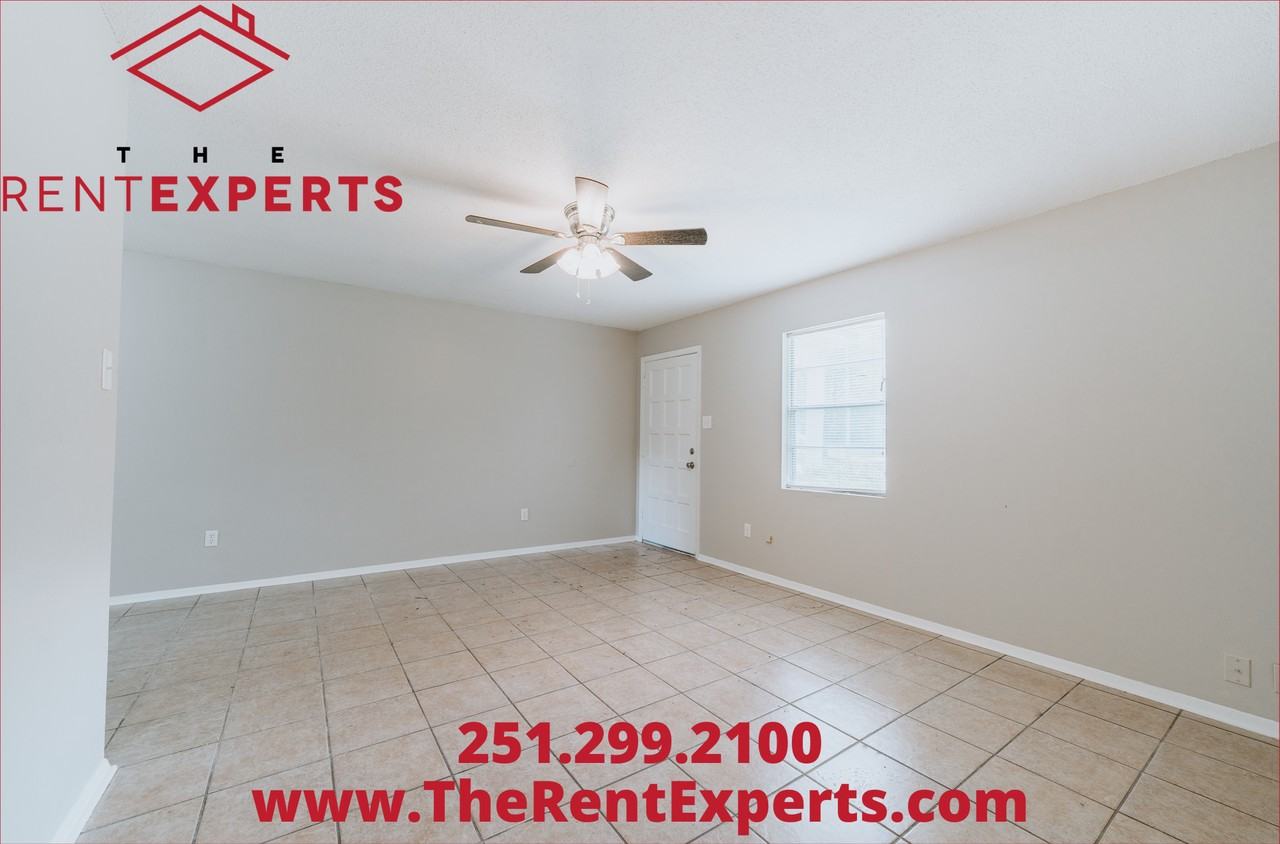 8886 Maple St #A - Photo 4 of 24