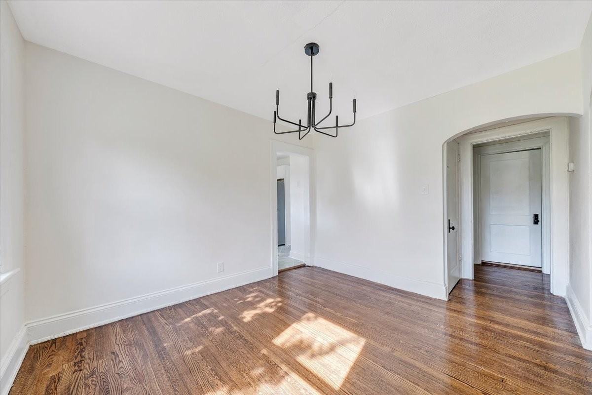 109 Crestview Dr #NA - Photo 5 of 10