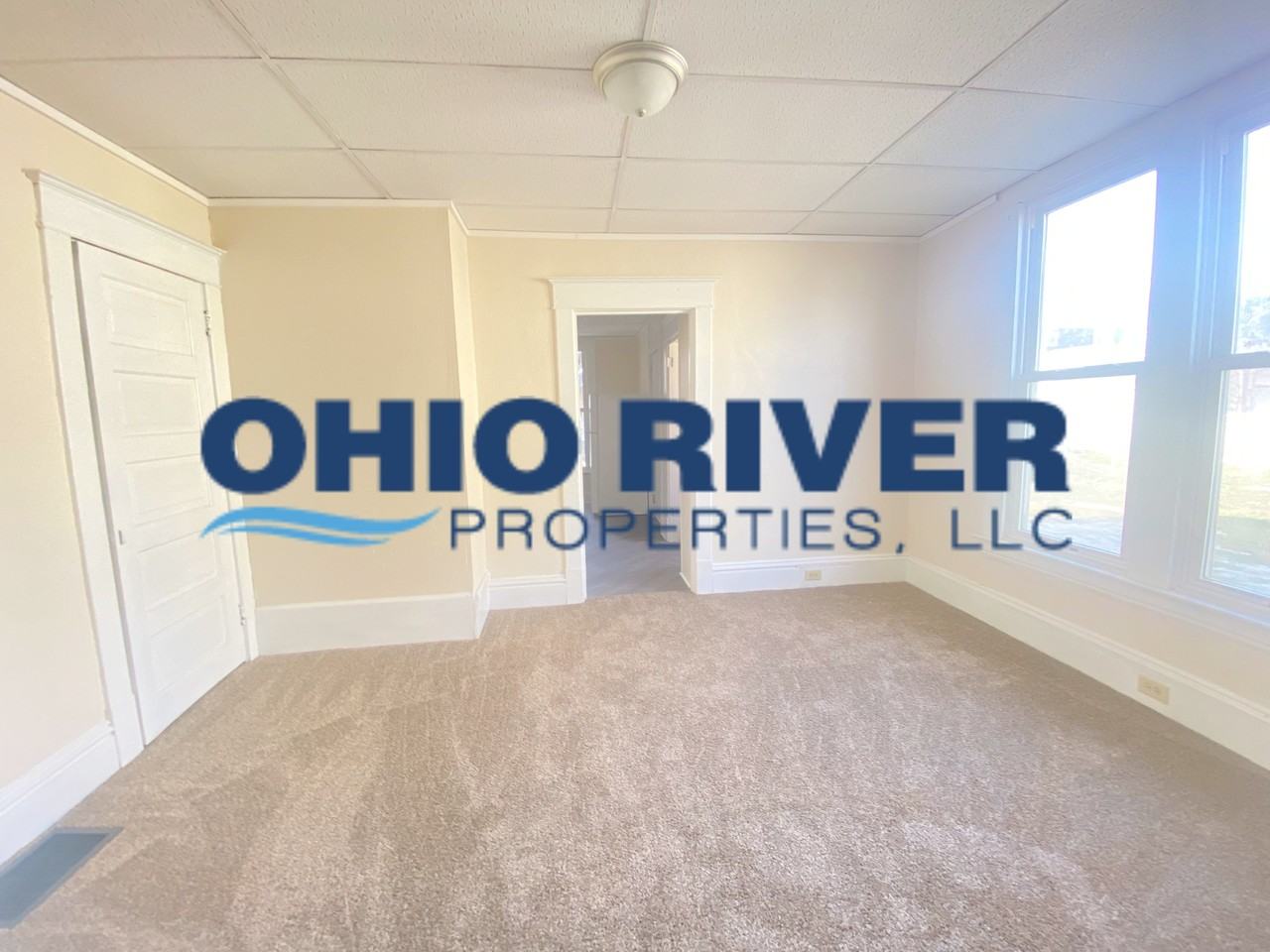 1017 S Zane Hwy #5 - Photo 2 of 9