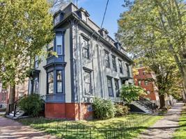 featured image of 34 West St #3