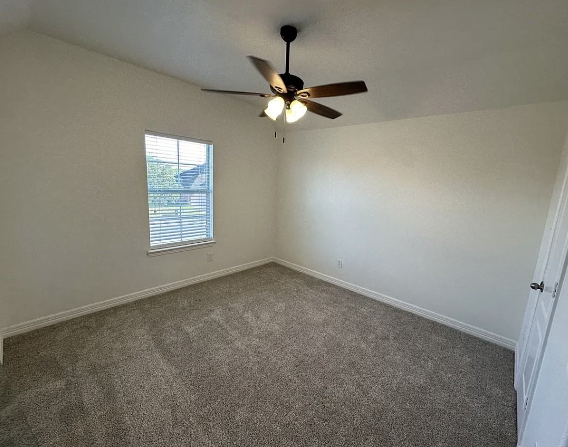 11911 Eagle Ridge Dr #11911 - Photo 2 of 15