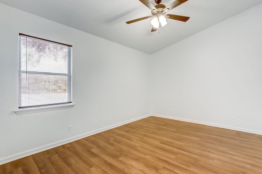 175 E Lakemont Dr #B - Photo 7 of 12