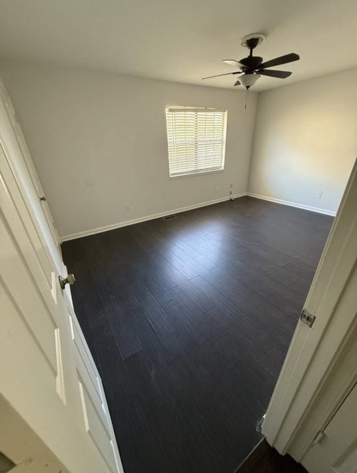 283 Flagstone Way #283 - Photo 7 of 10