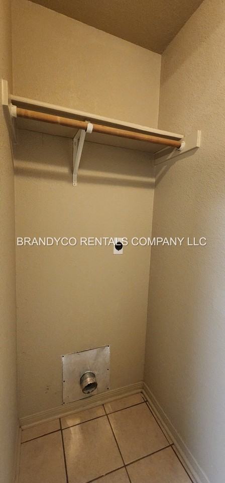 5301 Morning Glen Ln #B - Photo 5 of 16