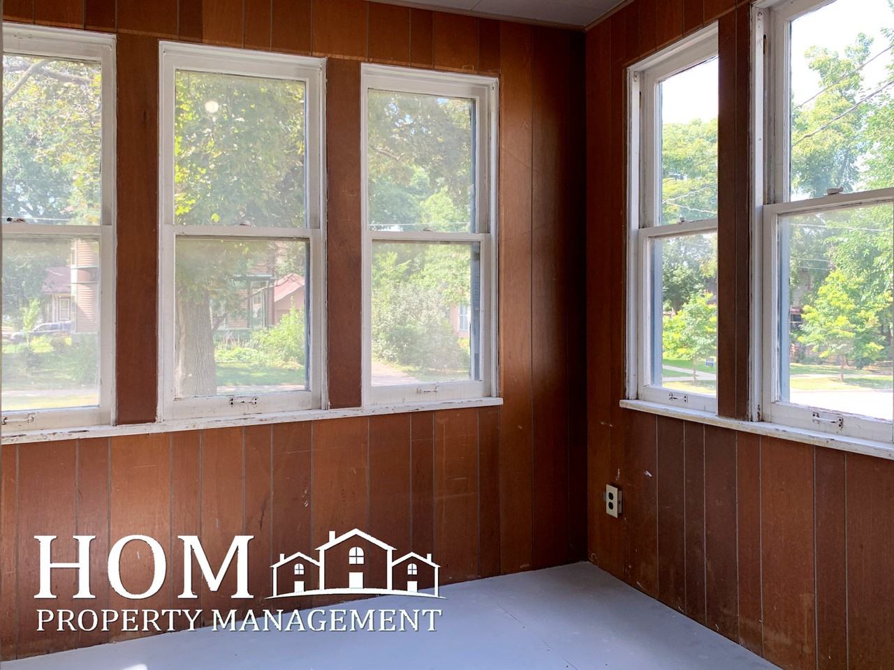 127 Center St #1 - Photo 3 of 28