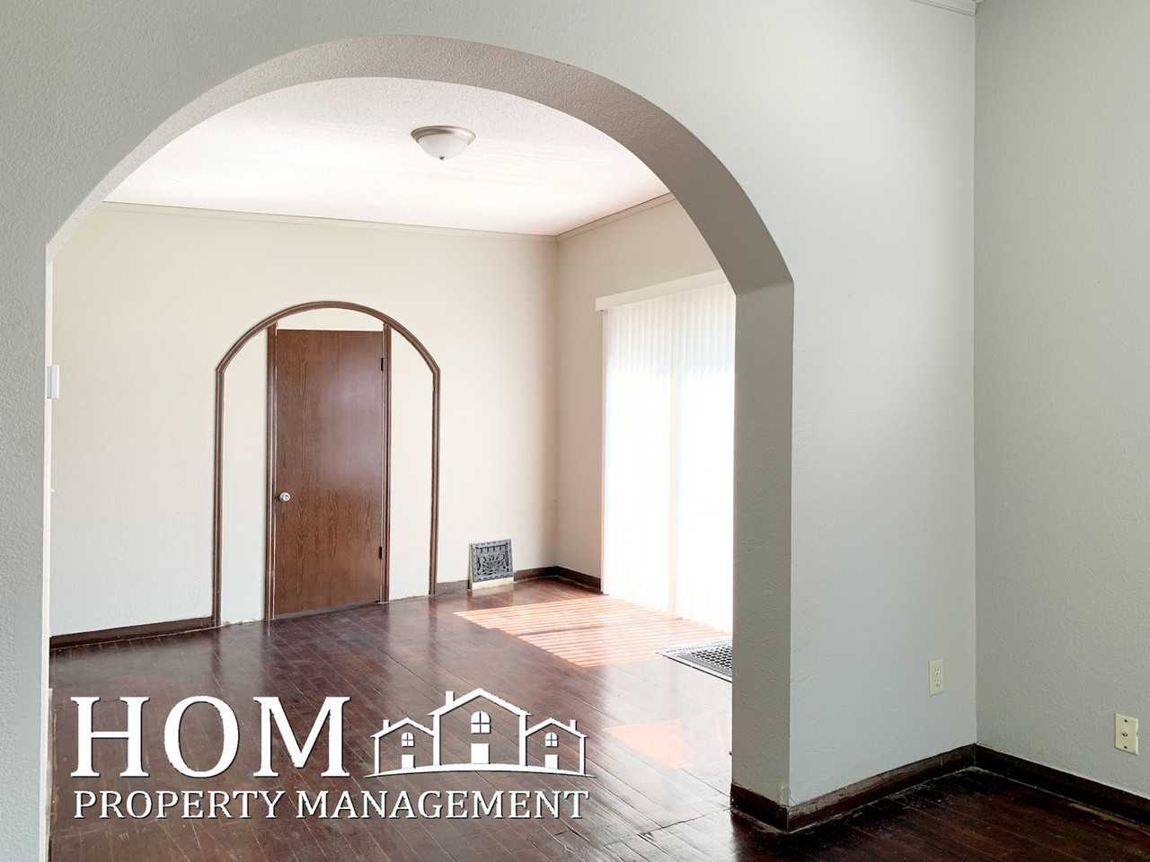 127 Center St #1 - Photo 5 of 28