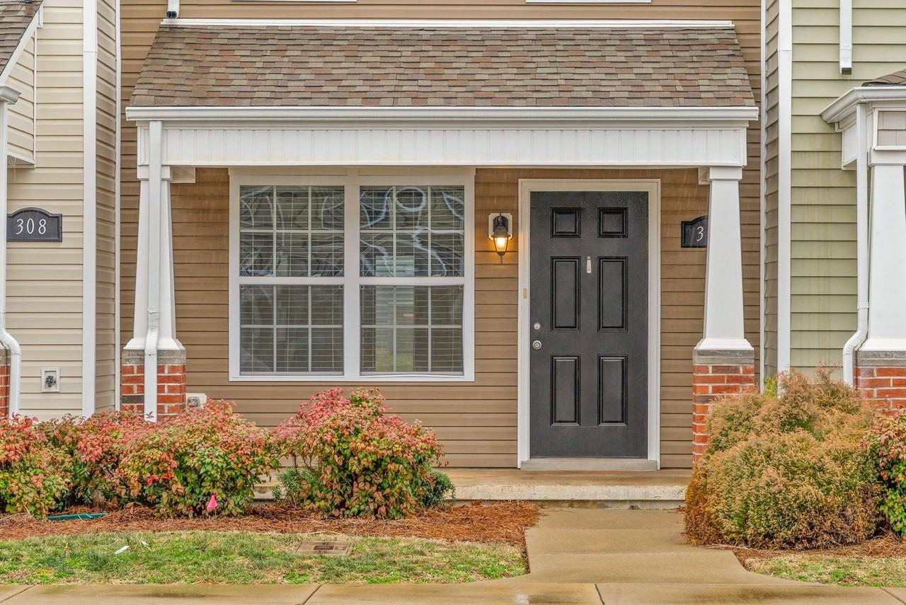 306 Sam Houston Cir - Photo 7 of 30