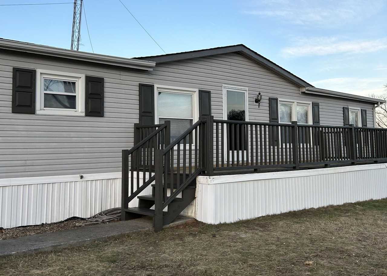 115 Ramsey Dr - Photo 2 of 24