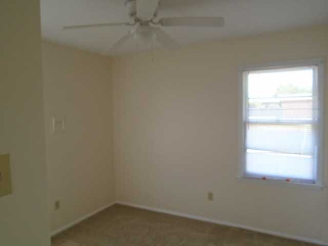 2801 S 27th St - Photo 3 of 14